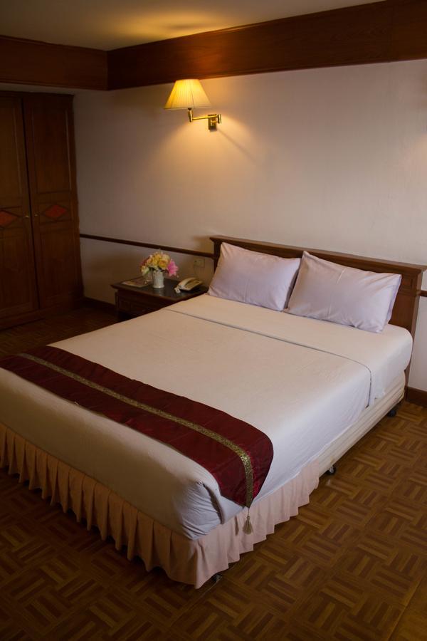 Sripattana Hotel Nakhonratchasima Eksteriør billede